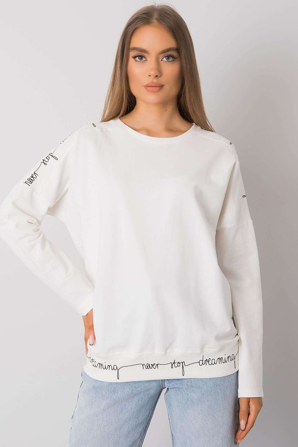 Blouse model 159893 Relevance