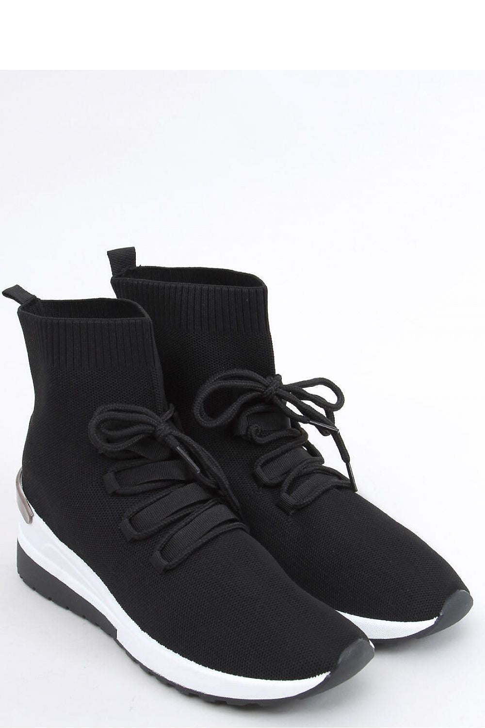 Sports shoes model 161369 Inello