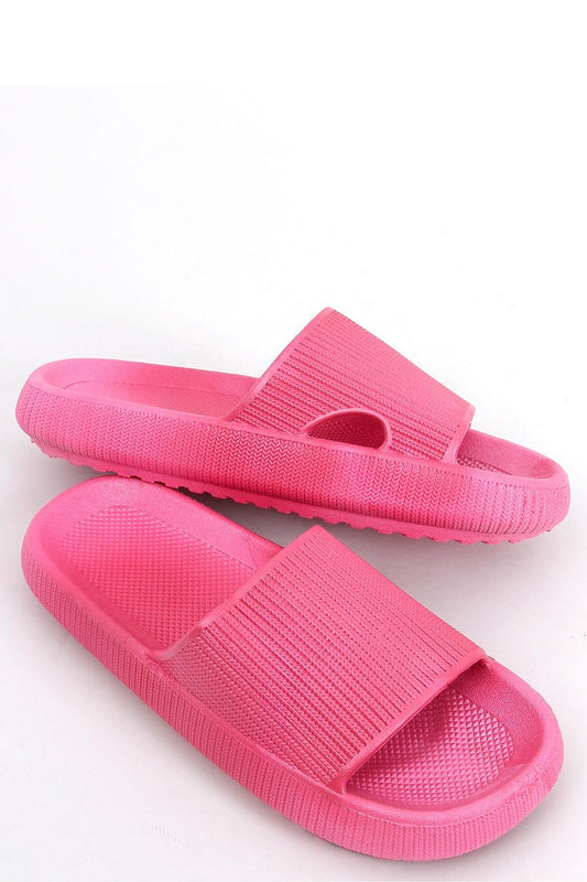 Clacquettes model 162809 Inello