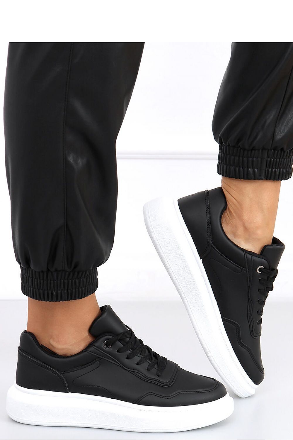 Chaussures de sport model 162907 Inello