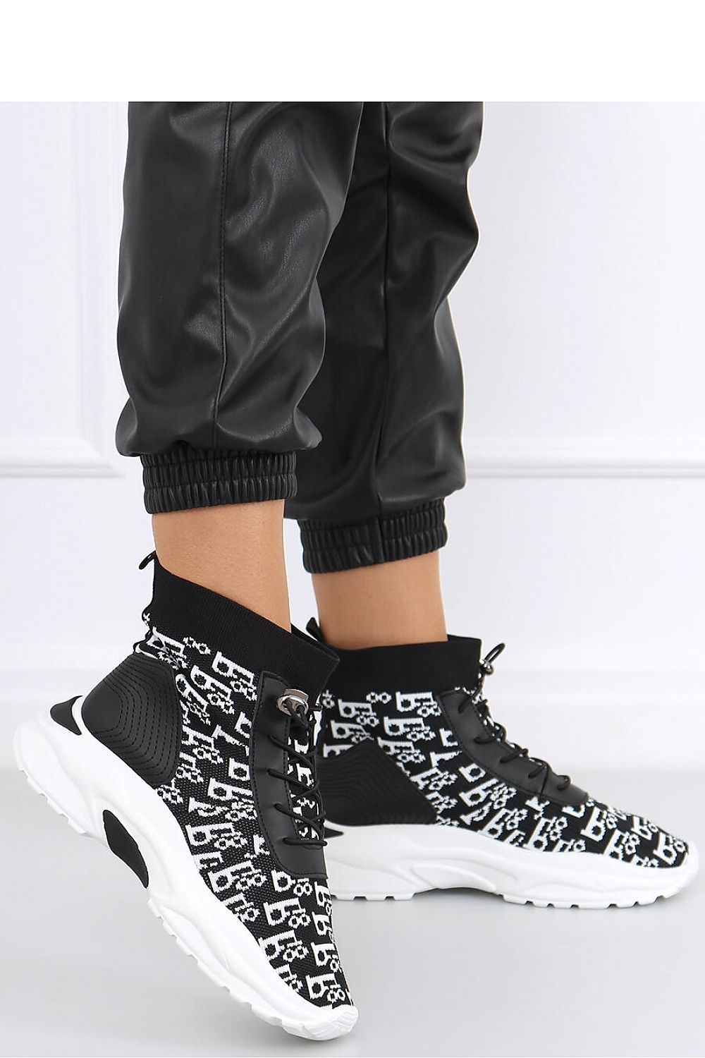 Chaussures de sport model 163589 Inello