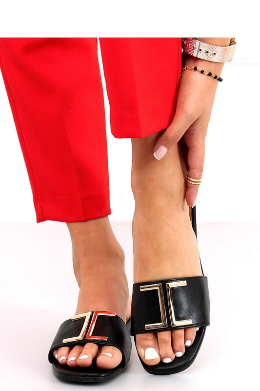 Clacquettes model 165530 Inello