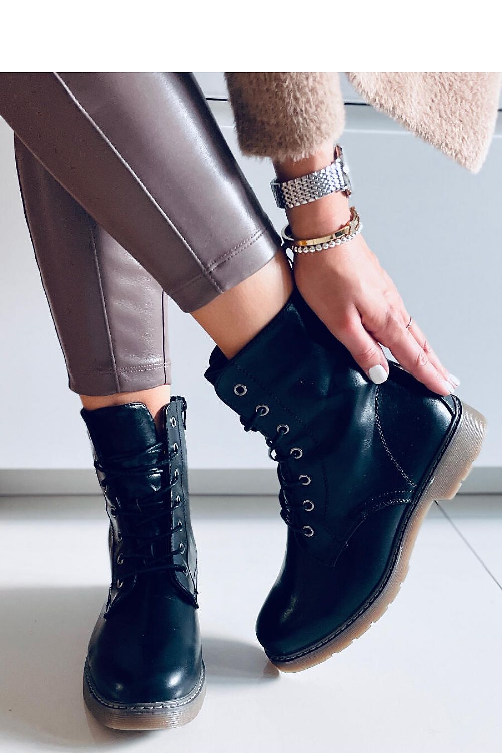 Bottes model 170307 Inello