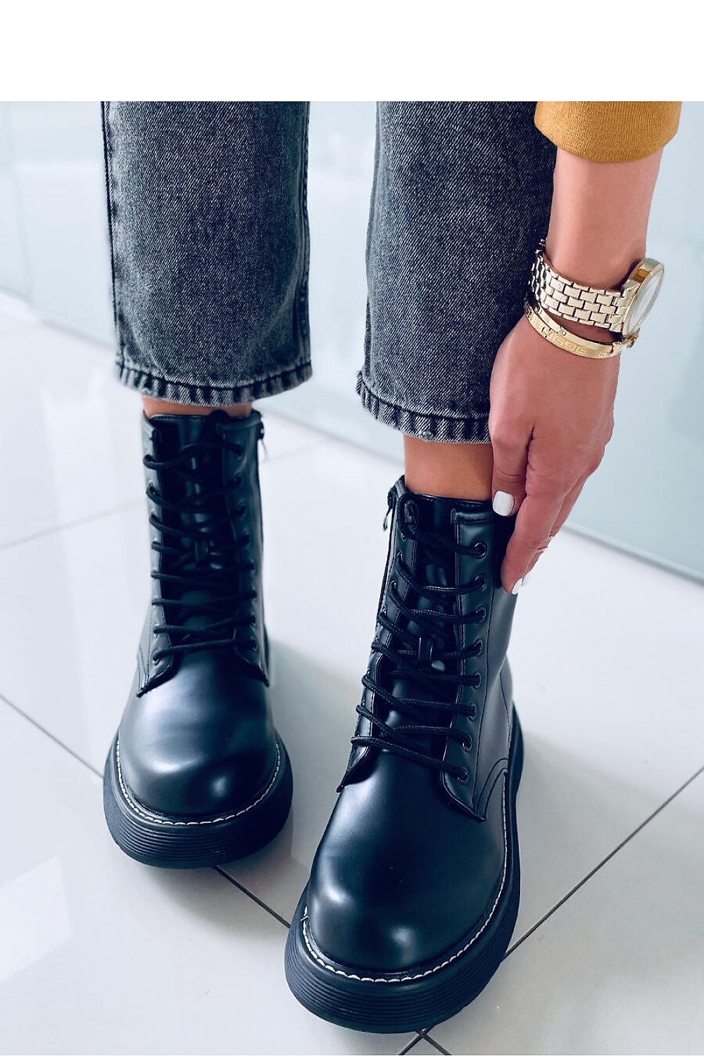 Bottes model 170334 Inello