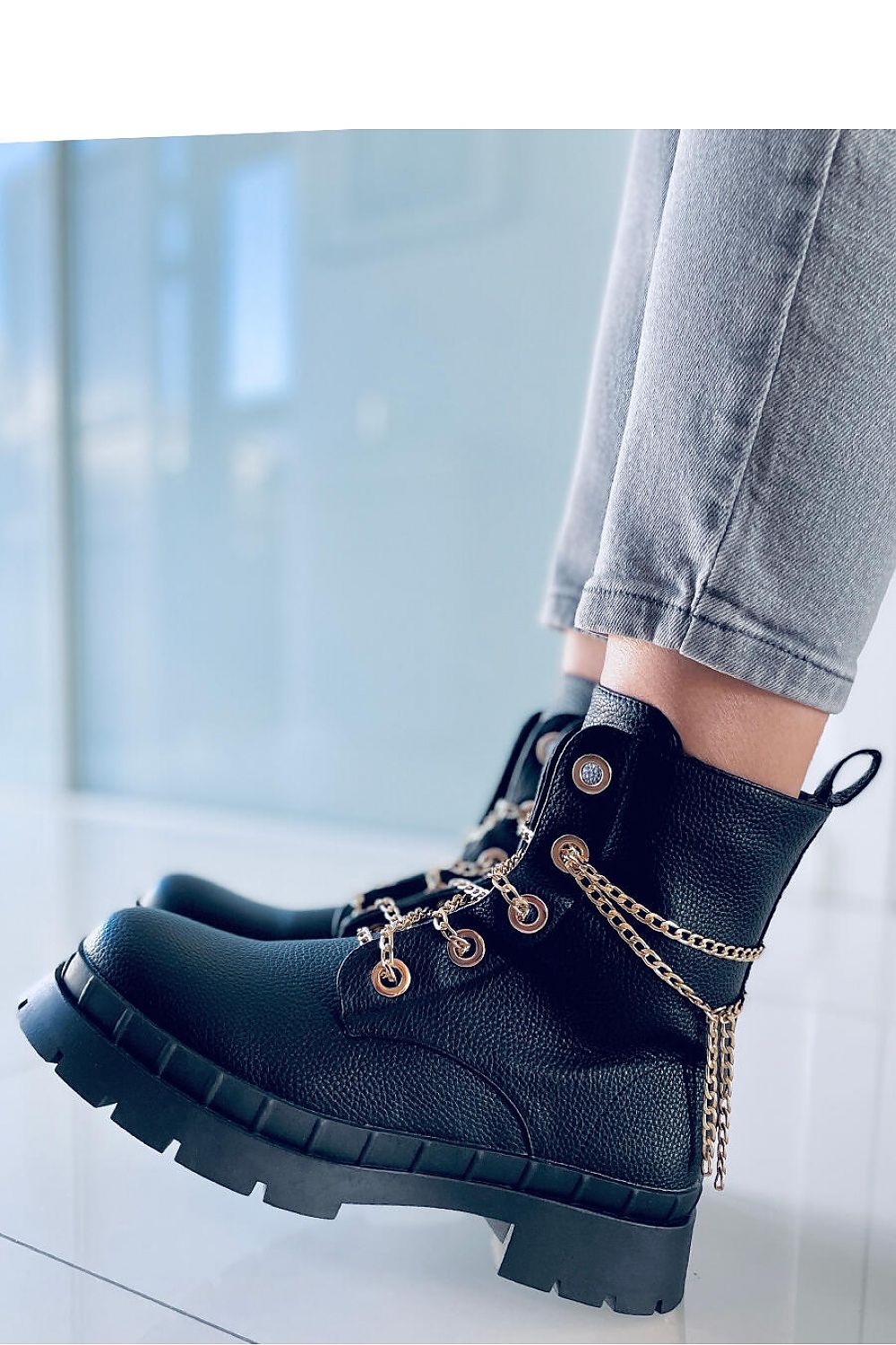 Bottes model 171081 Inello