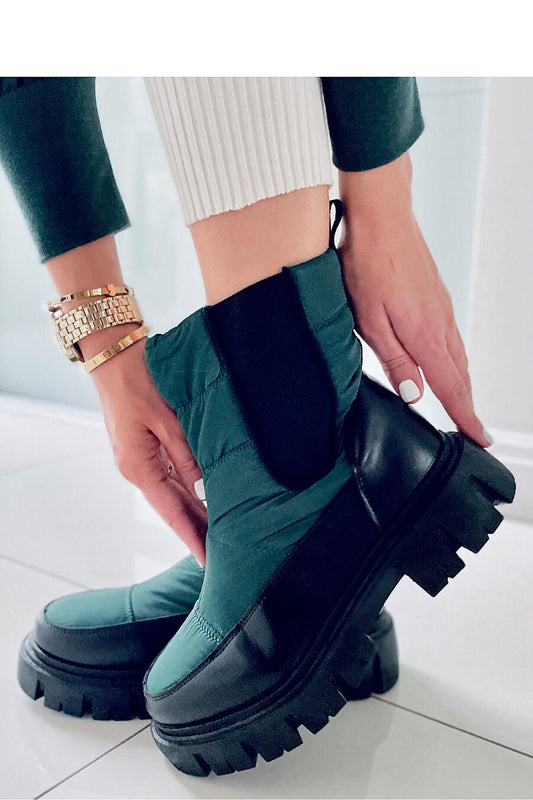 snow boots model 171605 Inello