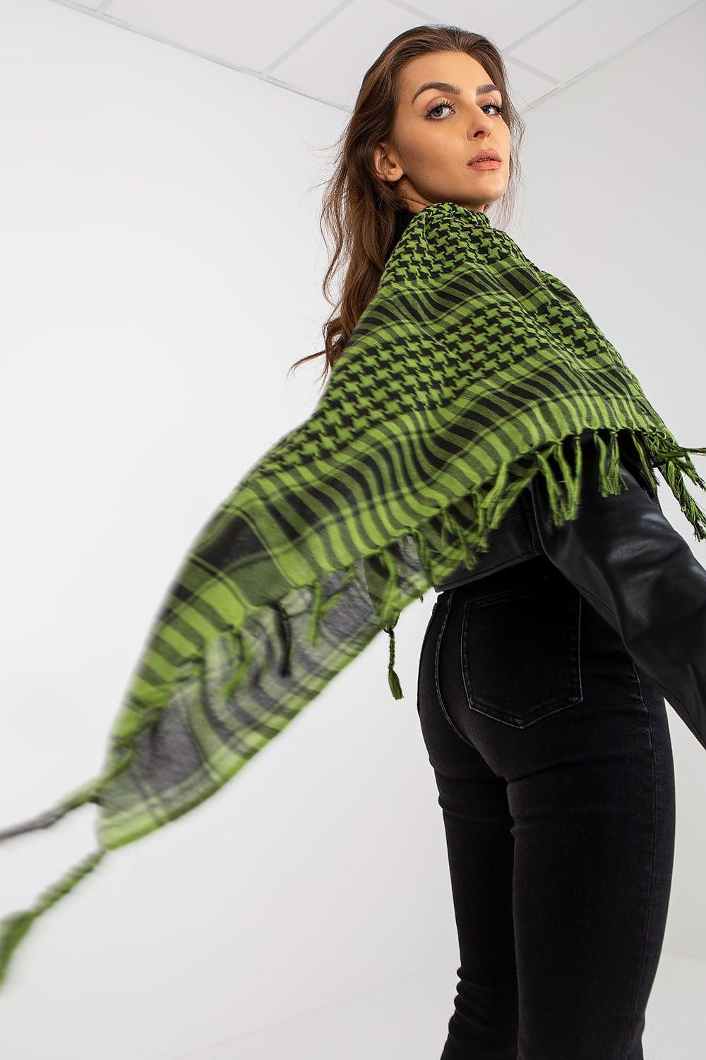 Foulard model 171775 AT