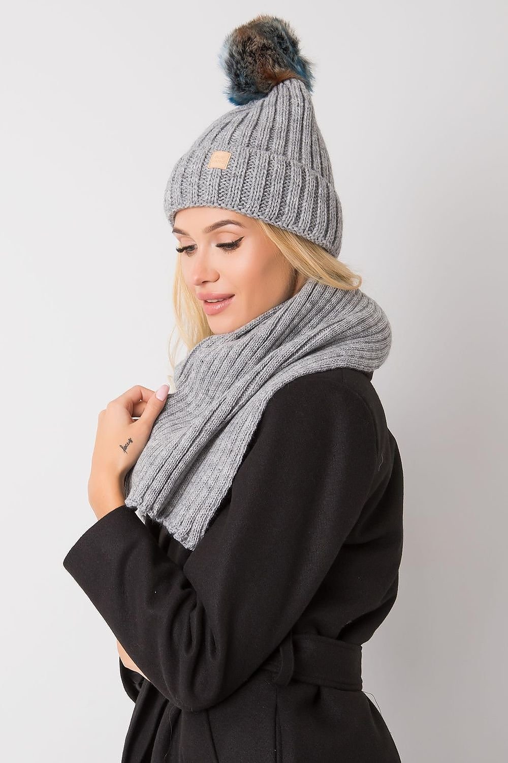 L`ensemble model 171803 Rue Paris