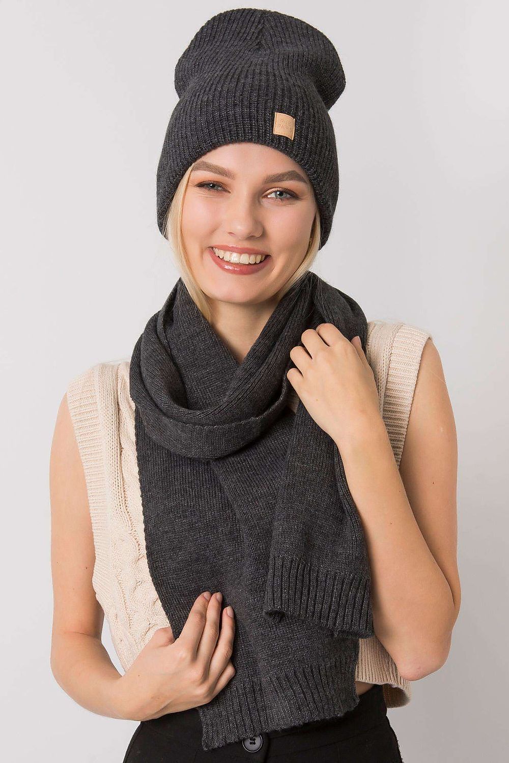 L`ensemble model 171816 Rue Paris