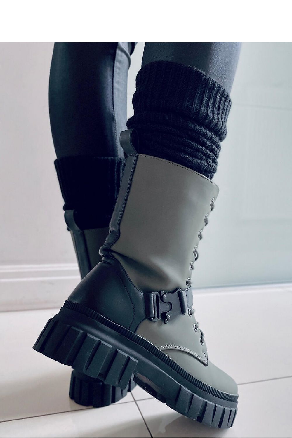 Bottes model 172867 Inello