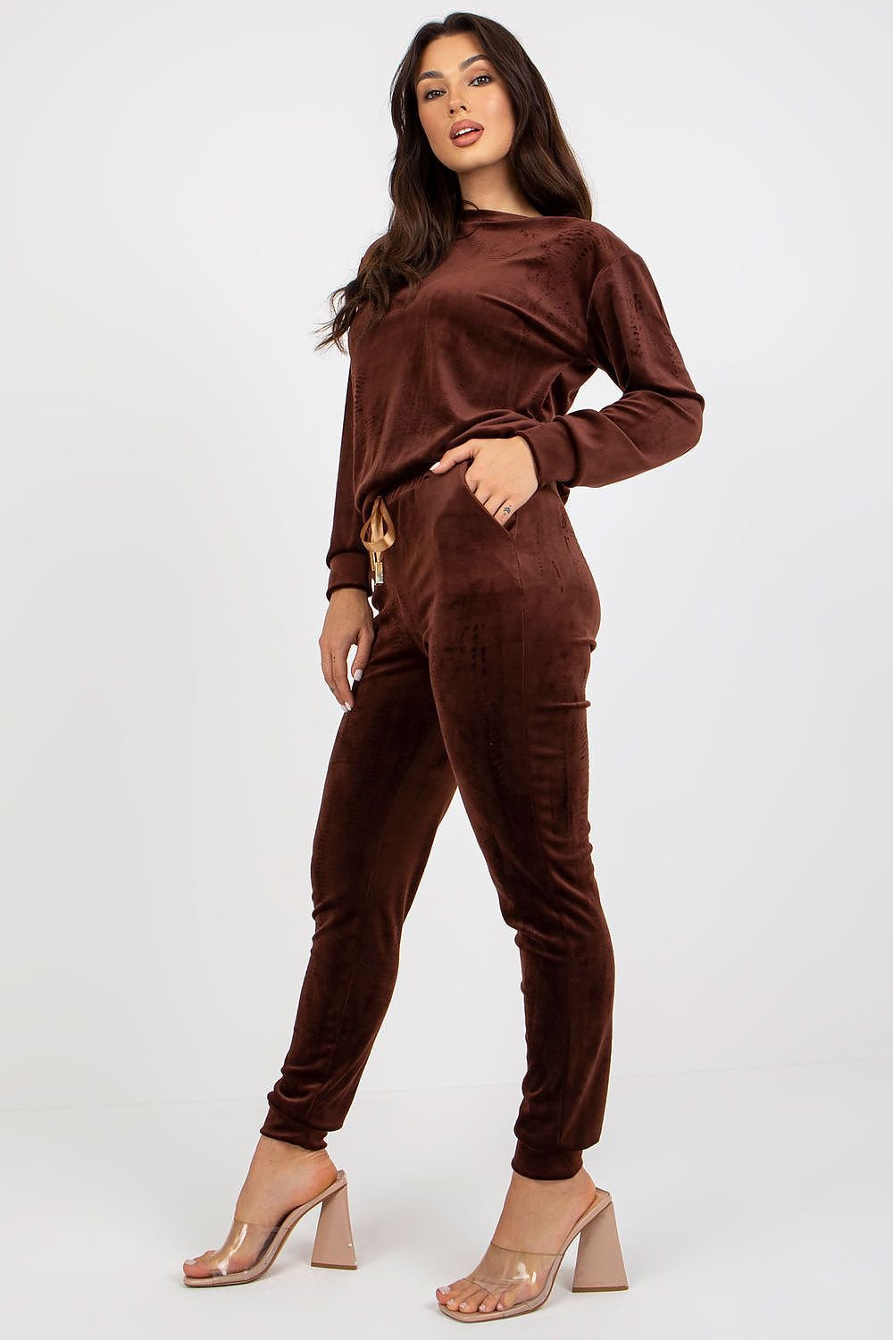 L`ensemble model 173737 Rue Paris