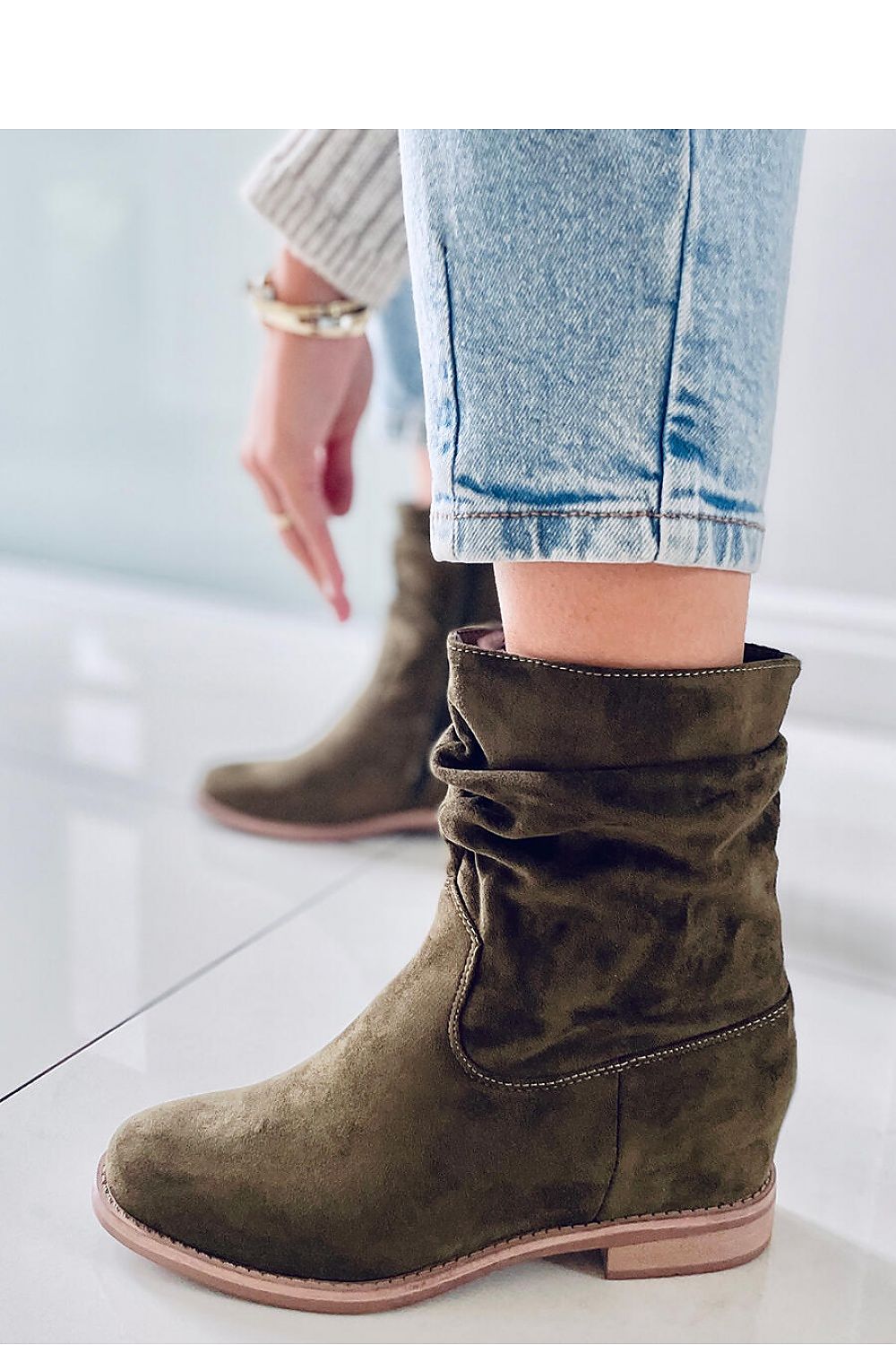 Bottes cothurnes model 174064 Inello