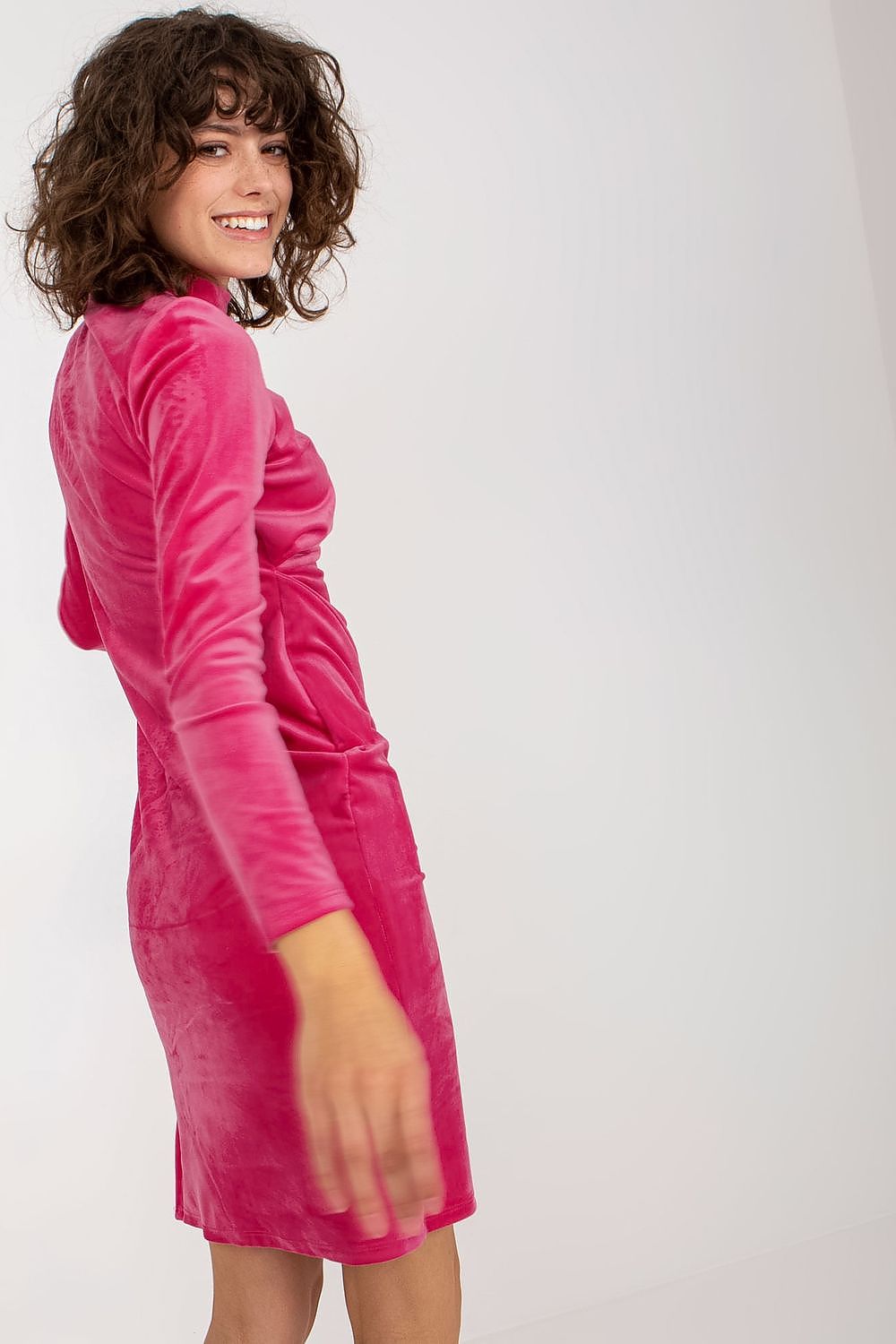 Robe de soirée model 174427 Rue Paris