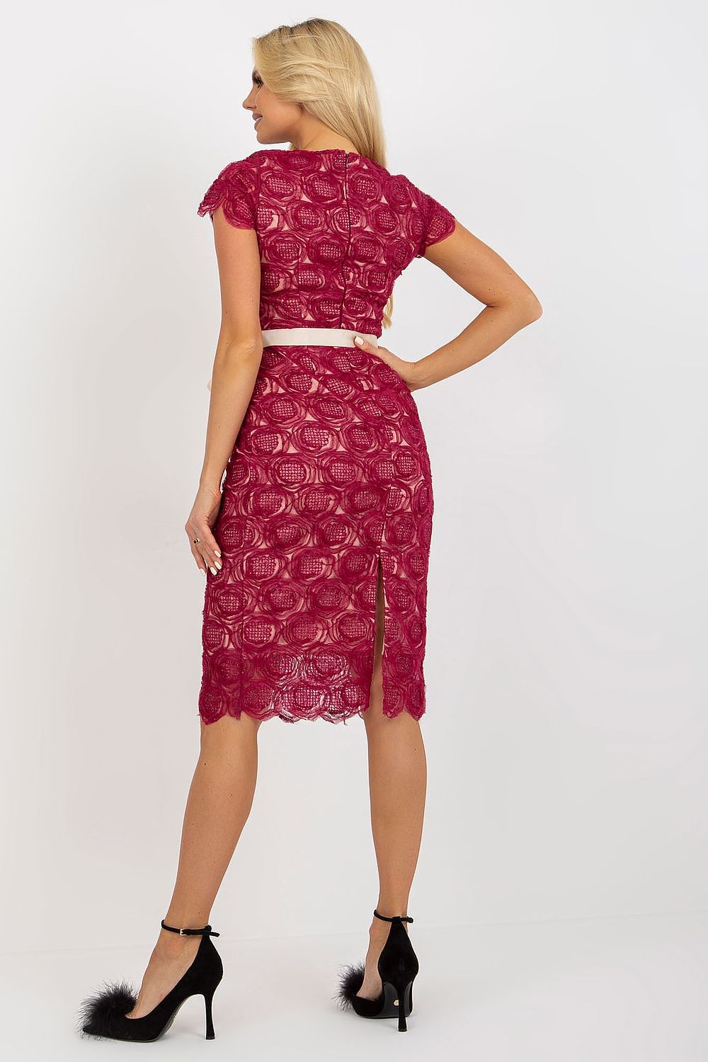 Robe de soirée model 174984 Lakerta