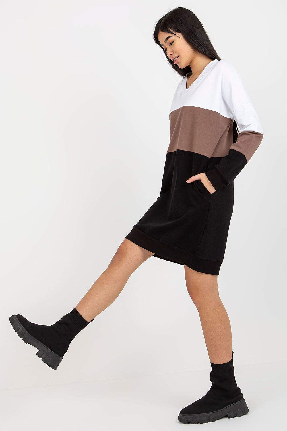Robe de jour model 175096 Rue Paris