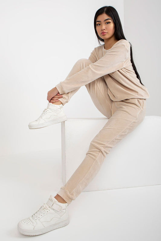 L`ensemble model 175112 Rue Paris