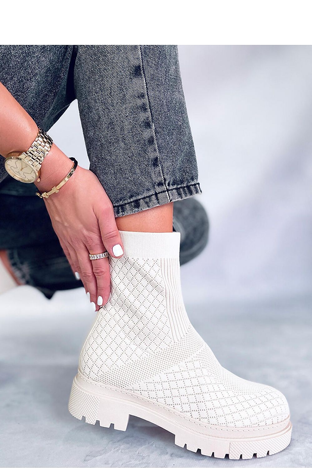 Bottes model 176019 Inello