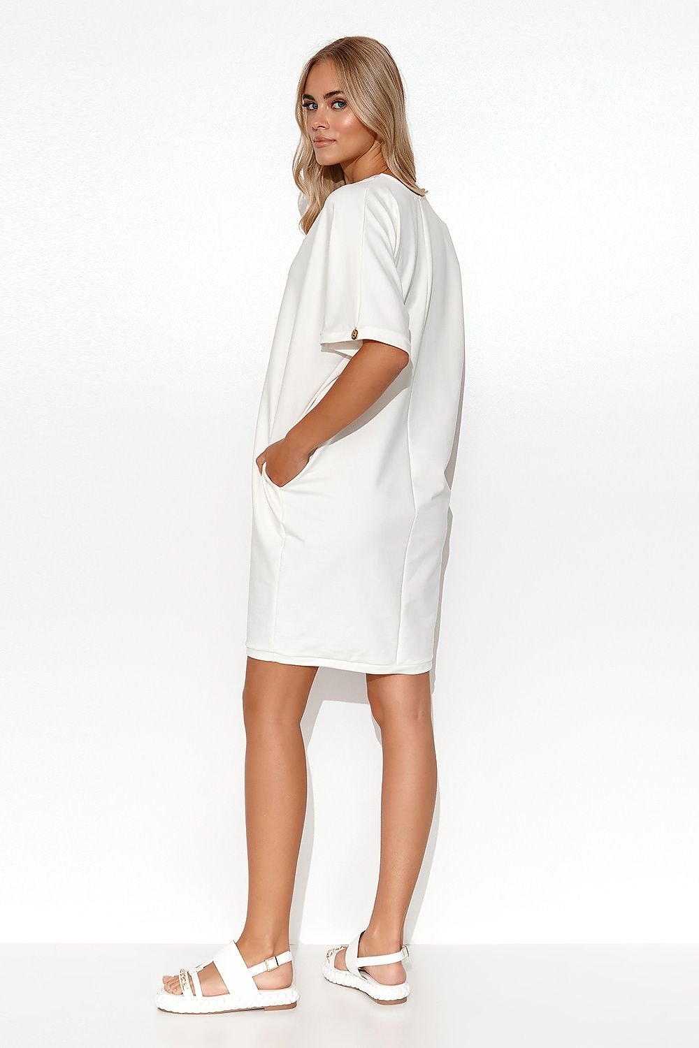 Robe de jour model 175672 Makadamia