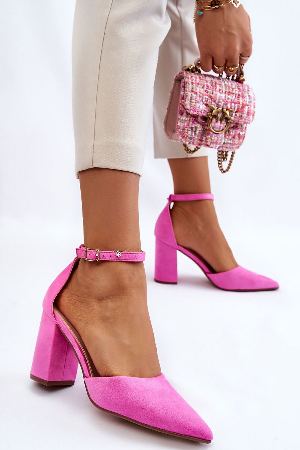 Escarpins talon large model 181456 Step in style