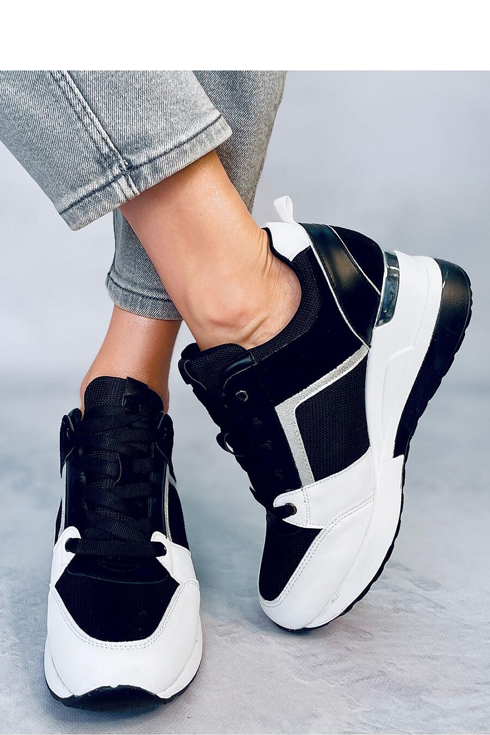 Sneakers with buskins model 178791 Inello