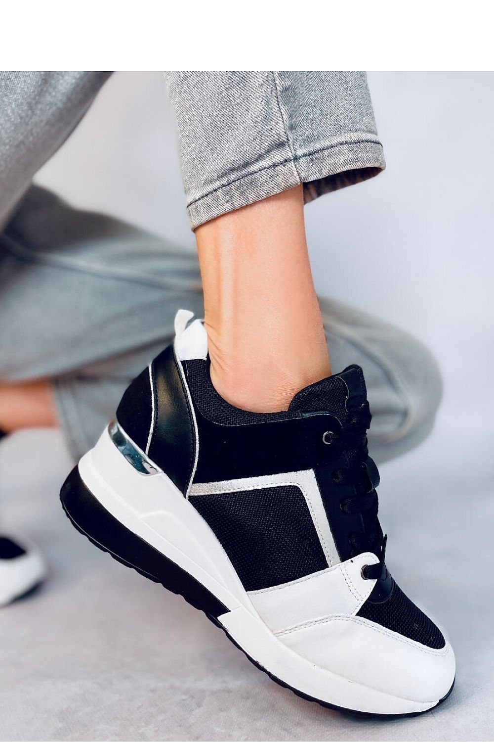Sneakers with buskins model 178791 Inello