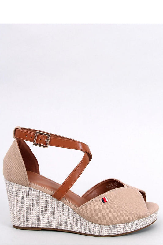 Cothurnes model 179417 Inello