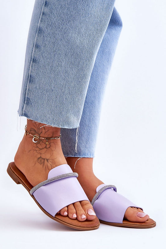 Clacquettes model 179617 Step in style