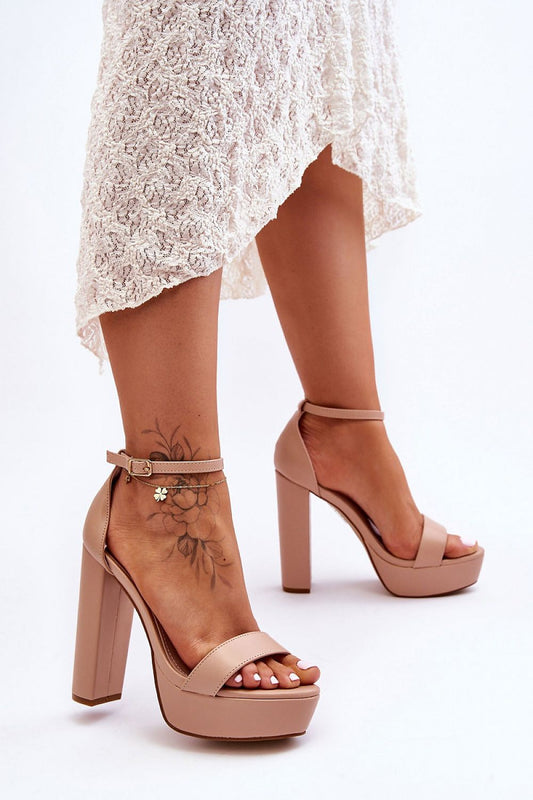 Heeled sandals model 181035 Step in style