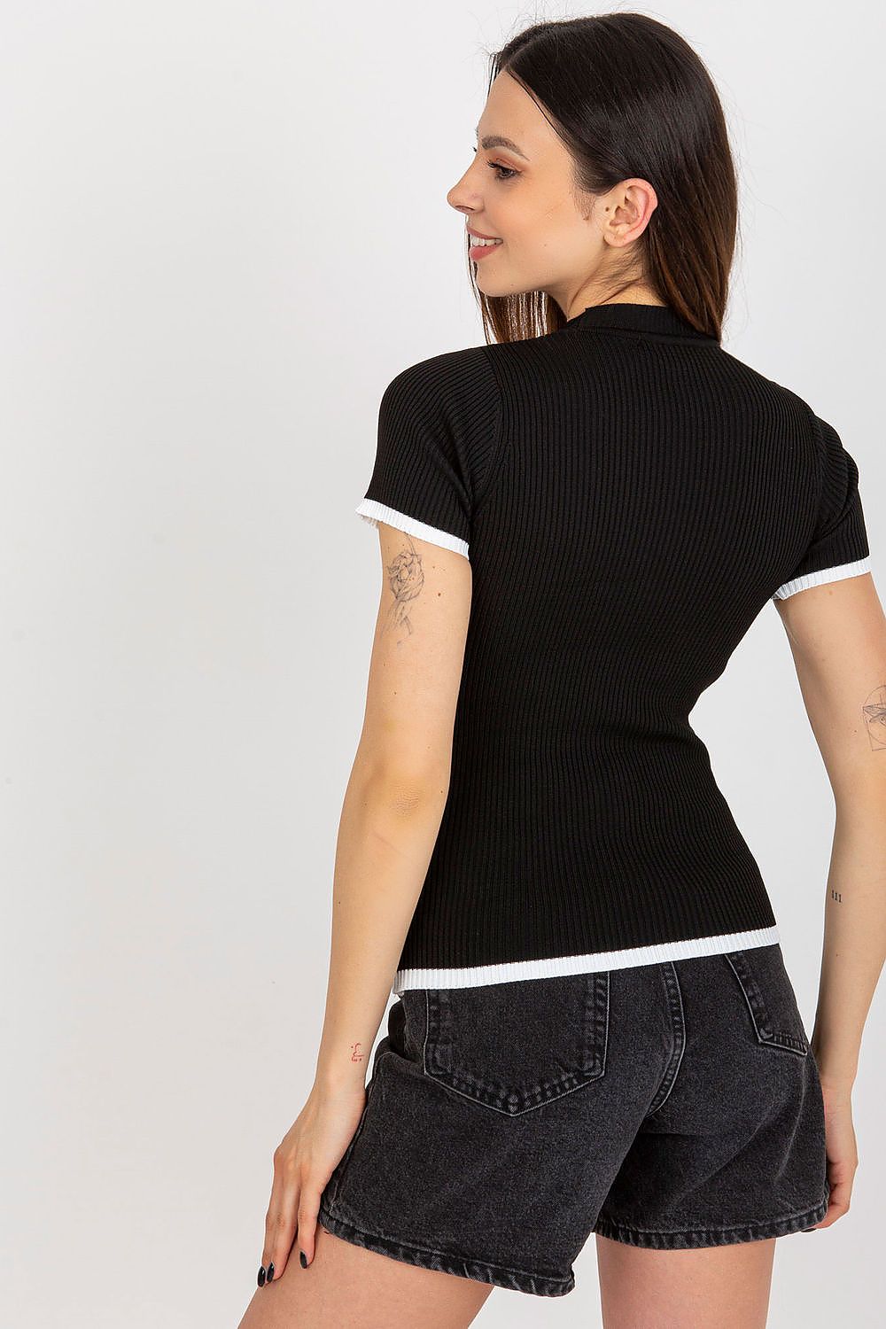 Blouse model 182048 Badu