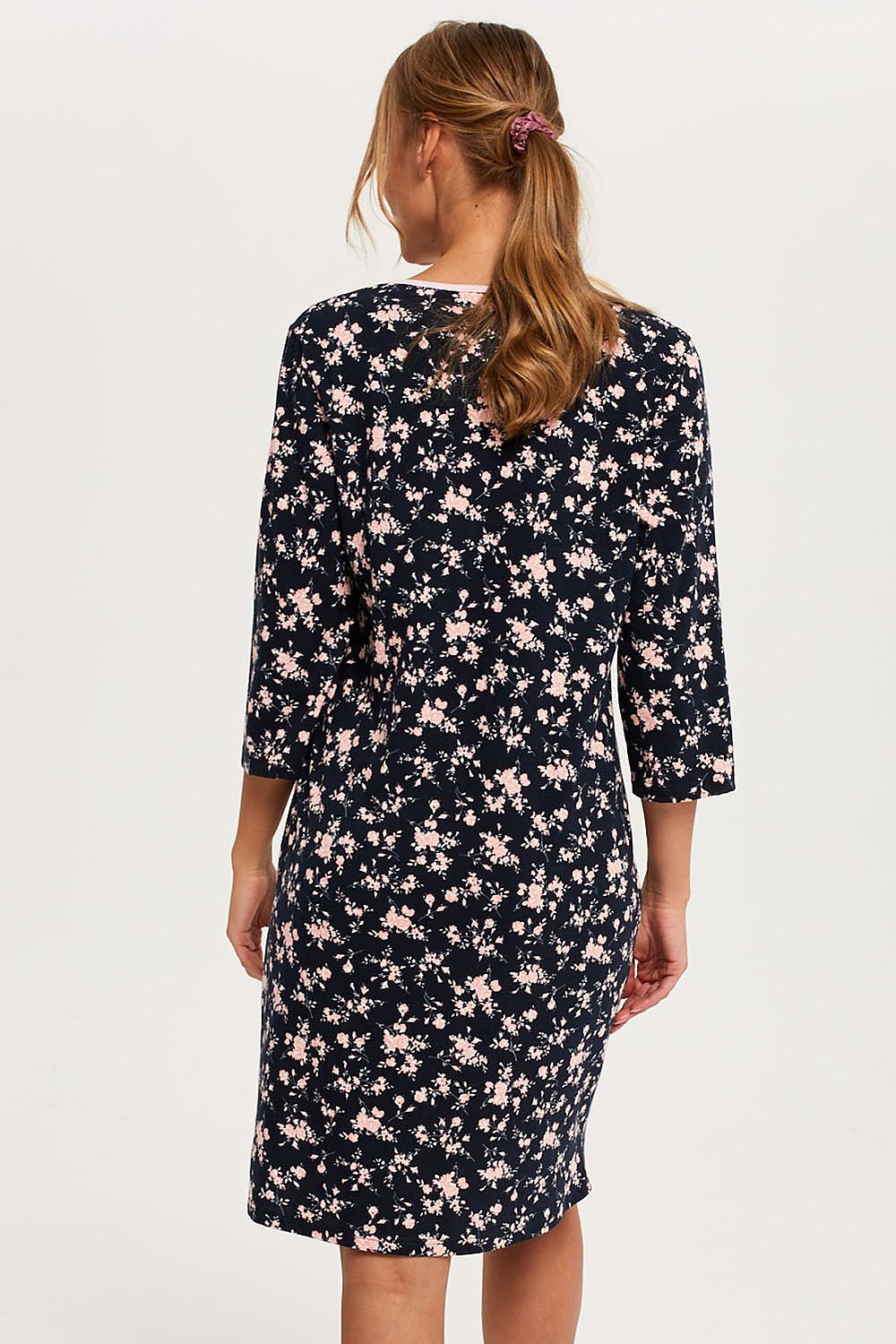 Chemise de nuit model 181656 Italian Fashion