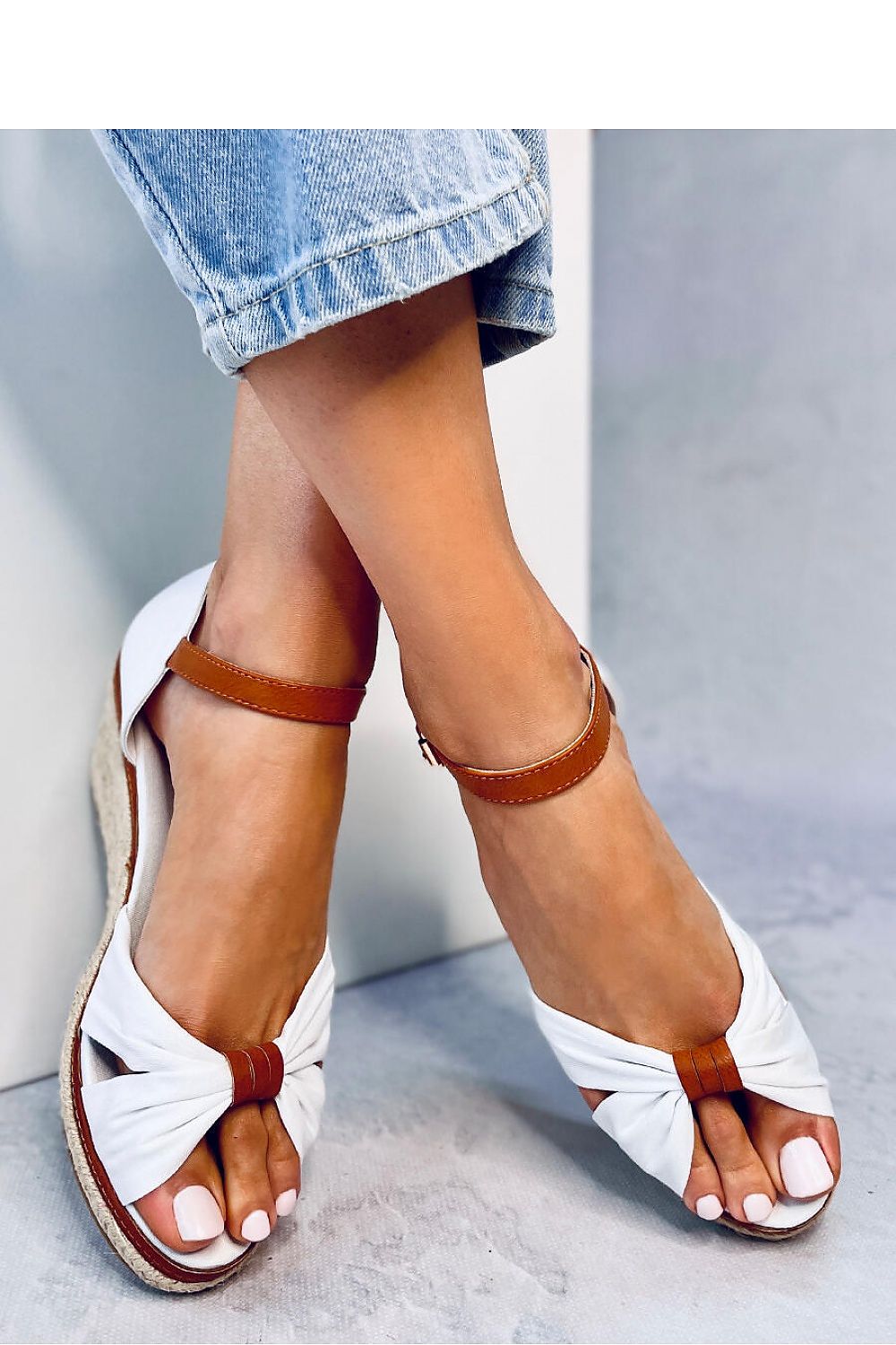 Cothurnes model 181961 Inello