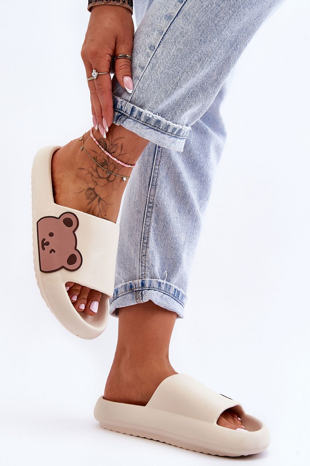 Clacquettes model 182405 Step in style