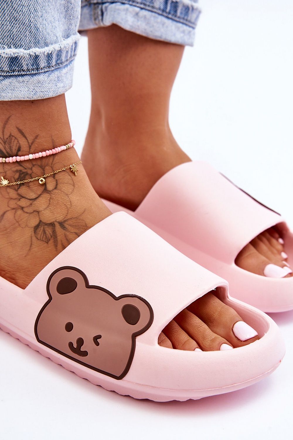 Clacquettes model 182405 Step in style