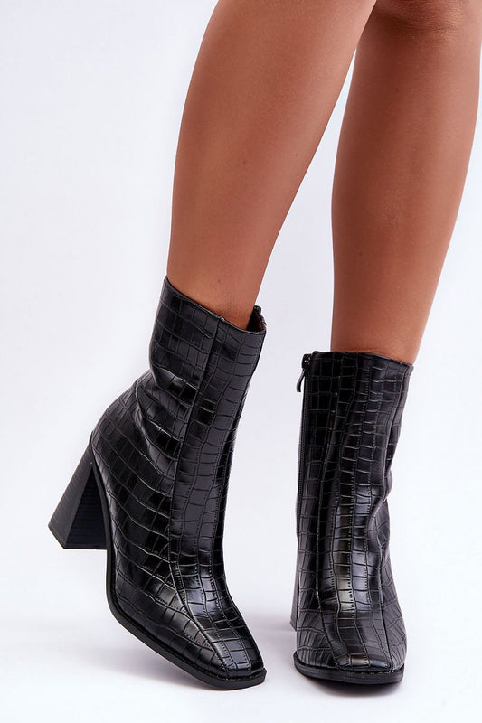 Heeled boots model 184034 Step in style