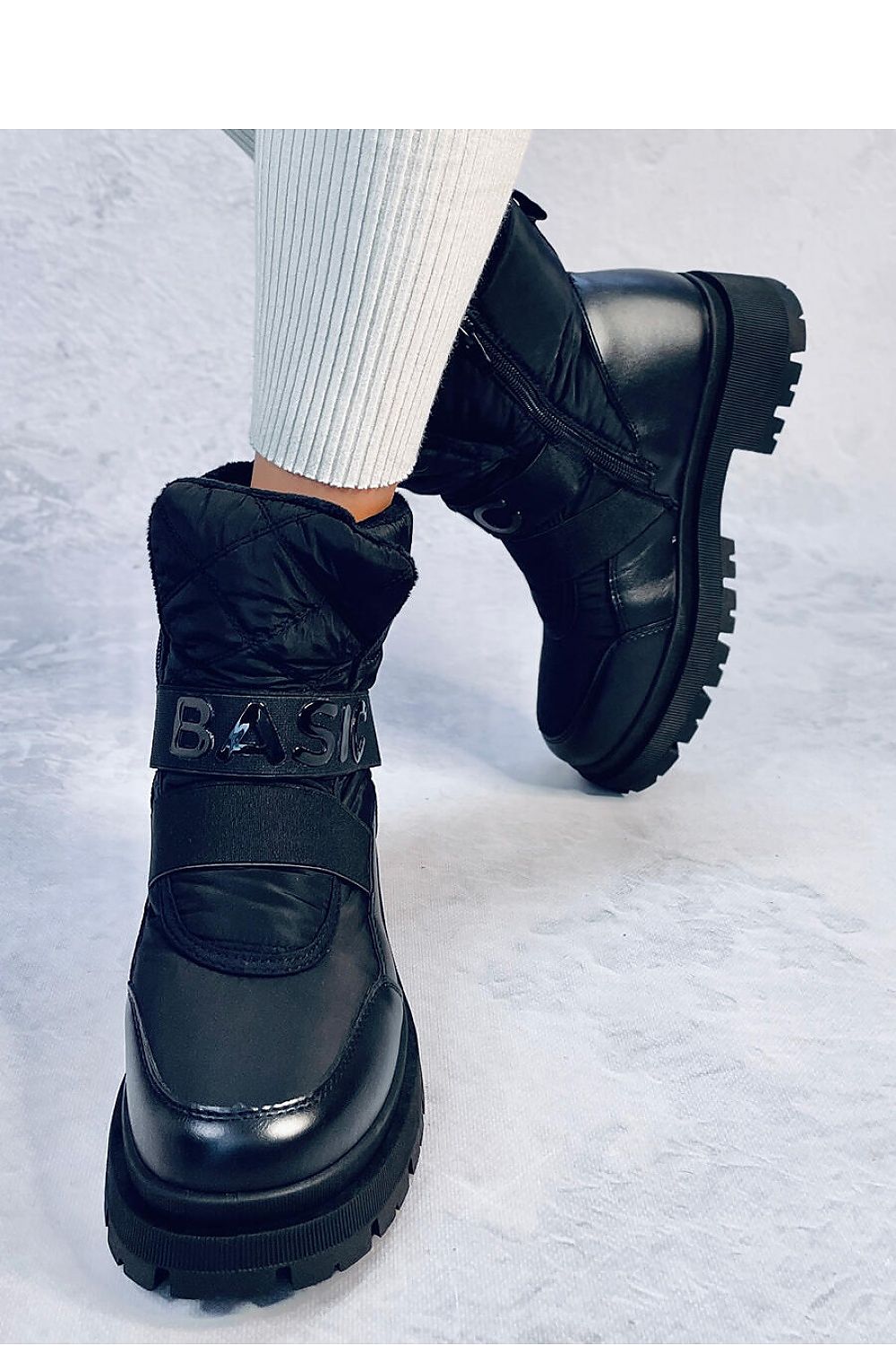 snow boots model 185863 Inello