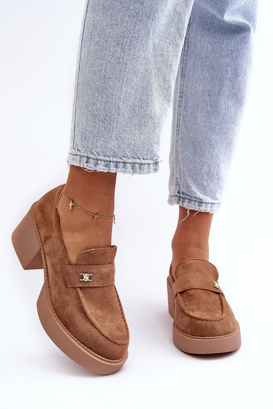 Low heeled shoes model 186224 Step in style
