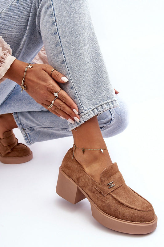 Low heeled shoes model 186224 Step in style