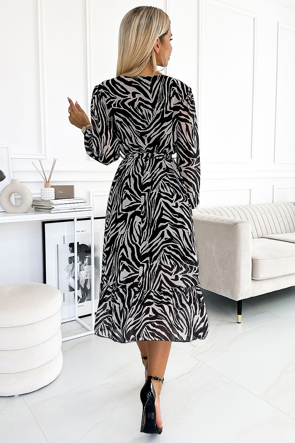 Robe de jour model 186760 Numoco