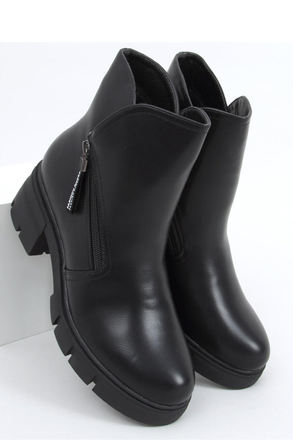 Bottes à talons model 159910 Inello-0