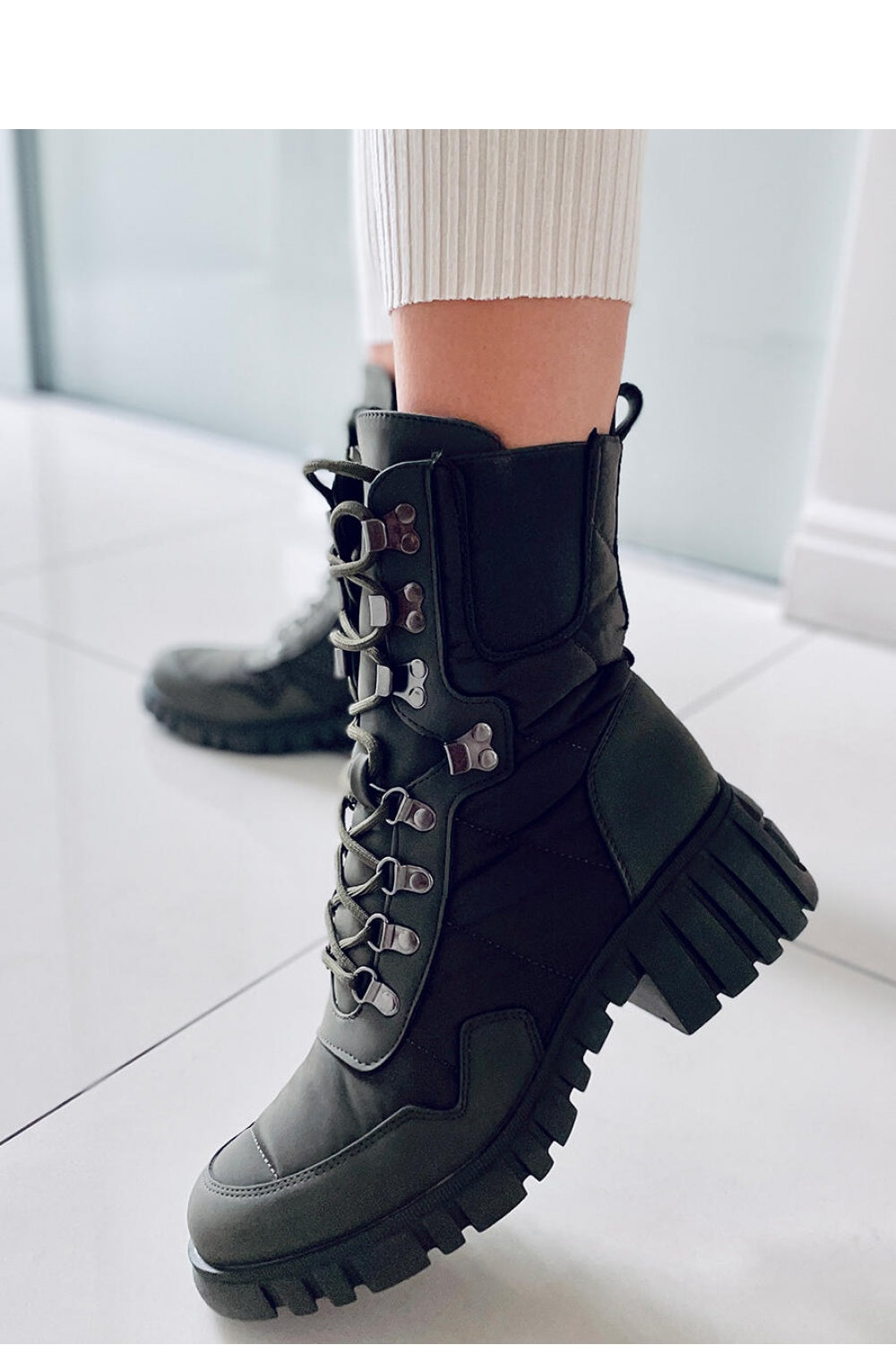 Bottes à talons model 171603 Inello-1