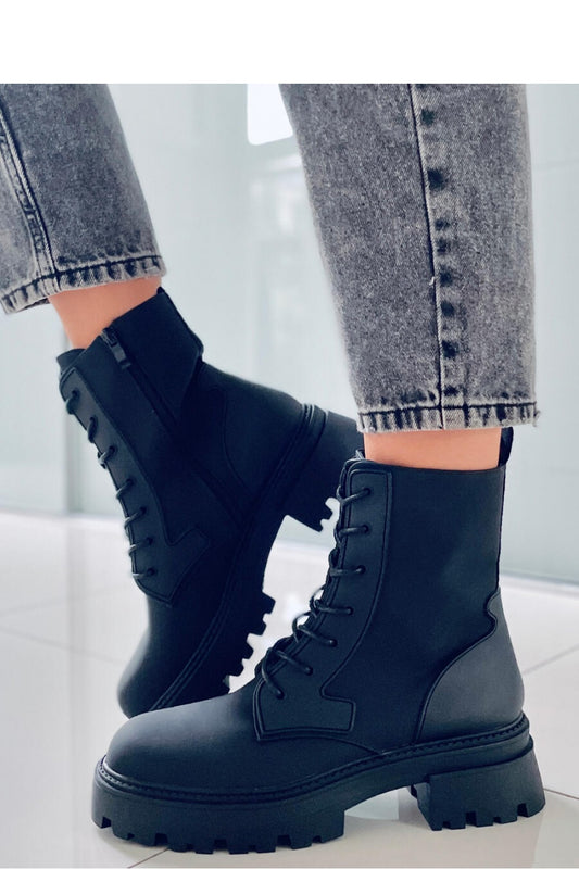 Bottes à talons model 171643 Inello-1