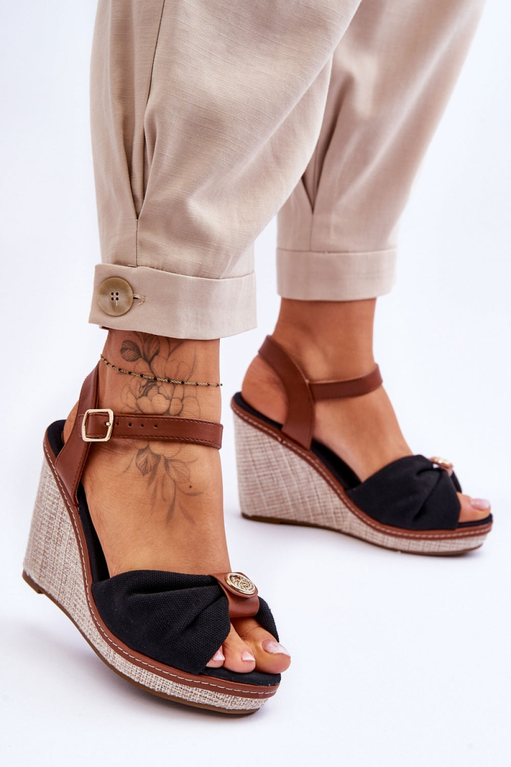 Cothurnes model 179838 Step in style-0