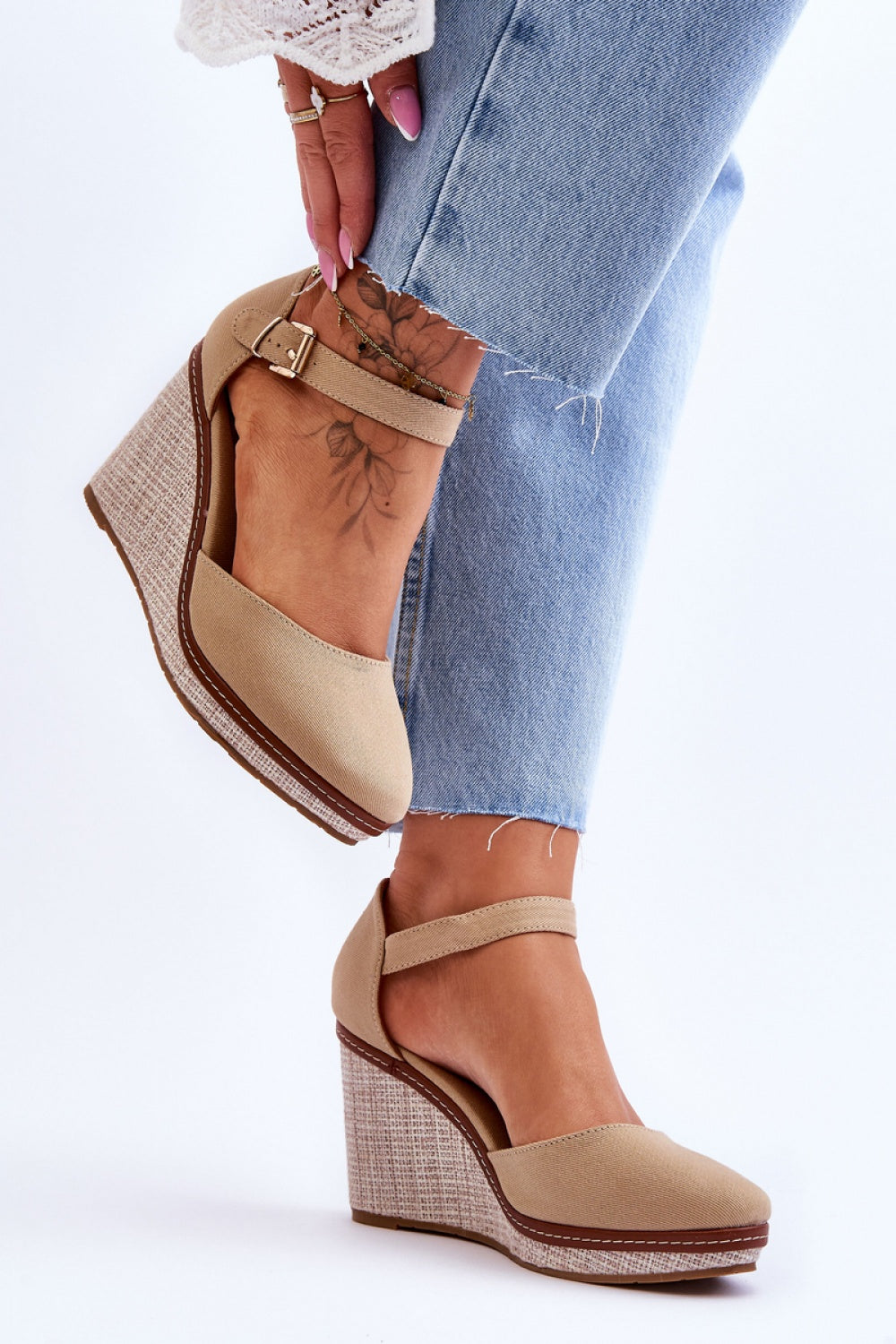 Cothurnes model 179855 Step in style-0